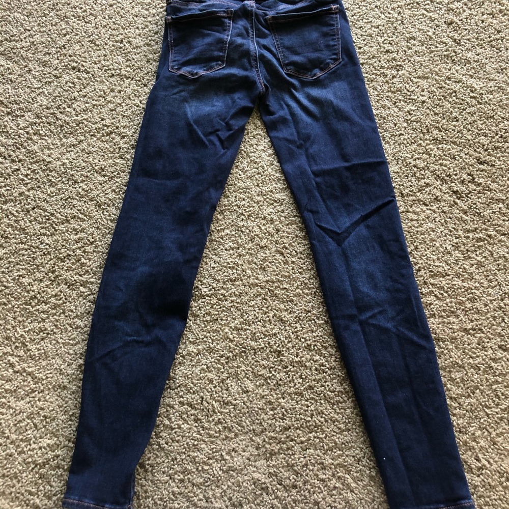 American Eagle dark wash jeans - Picture 4 of 5